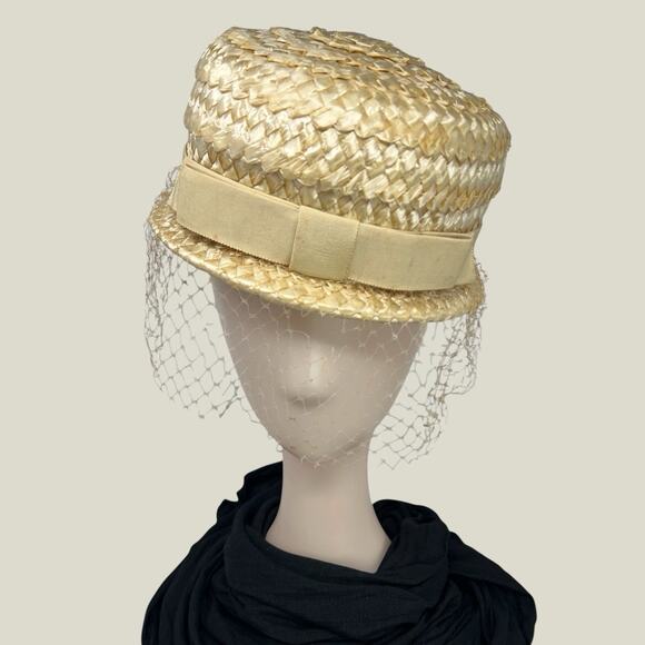 Vintage 1950s Birdcage Veil Cocktail Hat Jackie O Champagne Straw main image 4